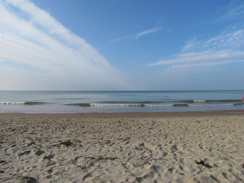 Bed & Breakfast Het Zilte Zand - Luxe Ontbijt - Gratis Parking - Westende Middelkerke Exterior photo